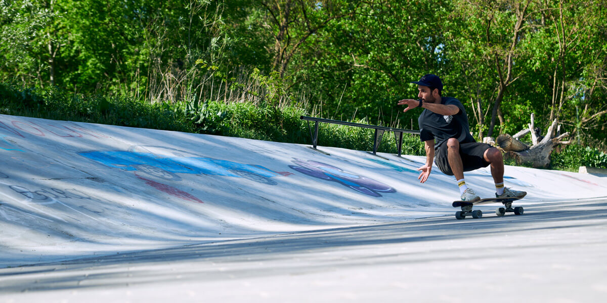 tricki na deskorolce surfskate